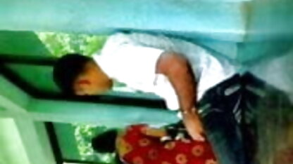 सोफी रयान-सोफी गर्मी लाता मूवी सेक्सी इंग्लिश फिल्म है (2020)