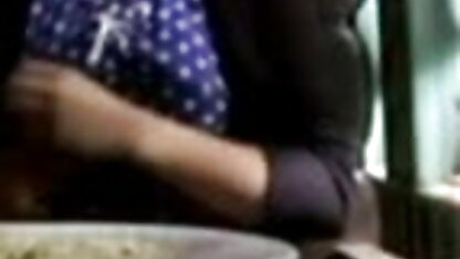 सुंदर सुनहरे बालों वाली लड़की गर्म इंग्लिश मूवी सेक्सी वीडियो अंतरजातीय सेक्स