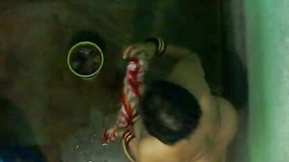 शरद ऋतु उसकी सिलाई टाई करने के लिए इंग्लिश फिल्म सेक्सी फुल पूछता है