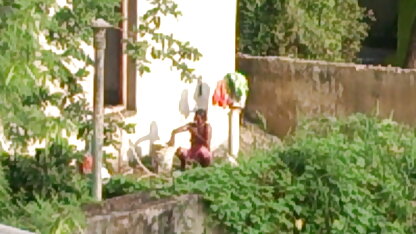 संप्रभु संप्रभु सेक्सी मूवी वीडियो इंग्लिश लड़की को कठोर सजा दी गई